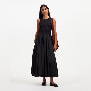 NWOT Madewell Black Melody Bubble-Hem Smocked Midi Dress in Poplin - Medium